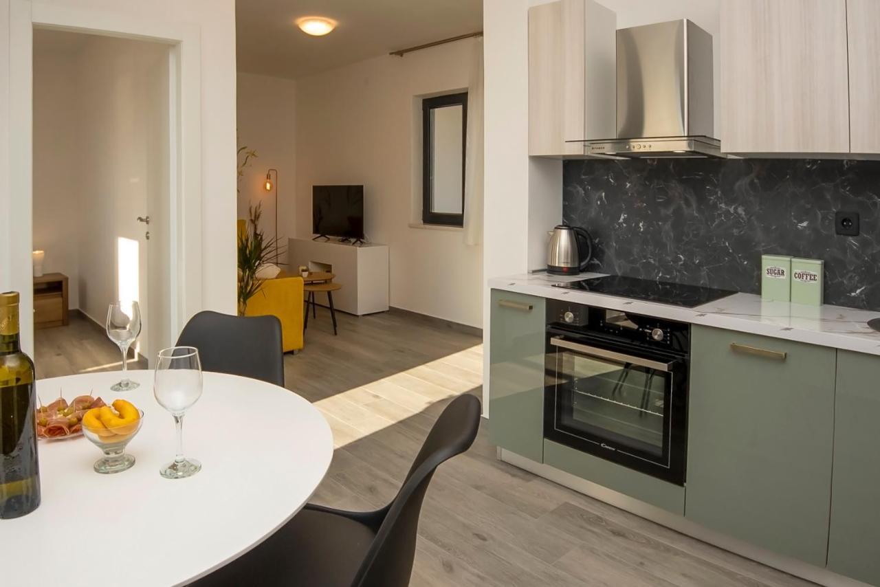 Apartments Suzy Σίμπενικ Εξωτερικό φωτογραφία