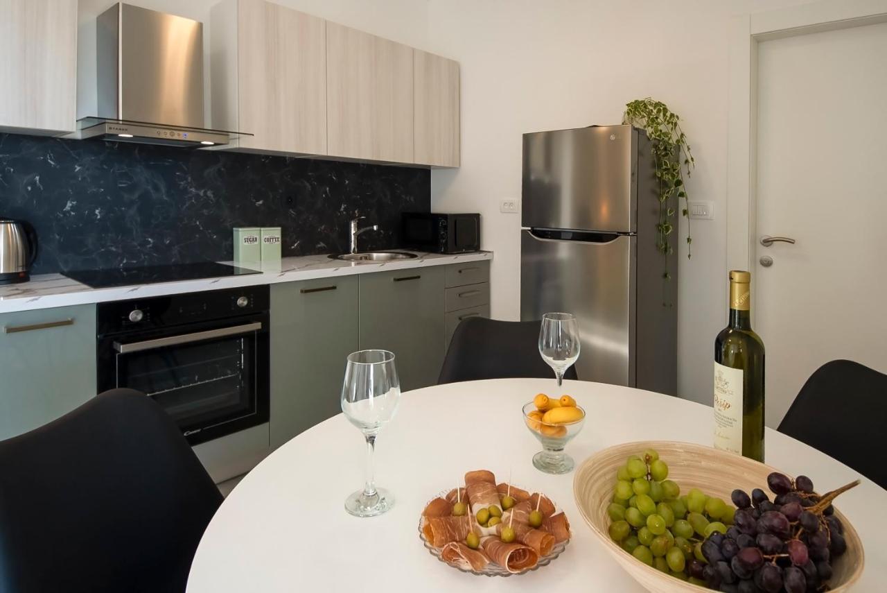 Apartments Suzy Σίμπενικ Εξωτερικό φωτογραφία