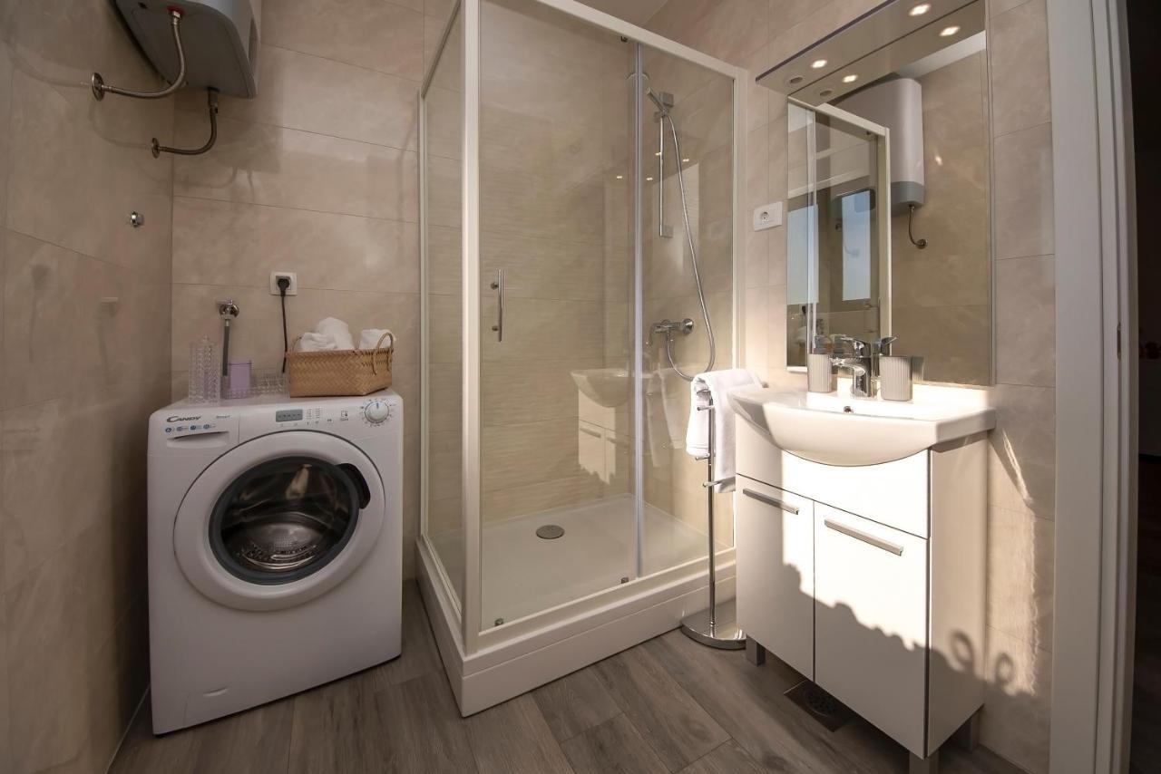 Apartments Suzy Σίμπενικ Εξωτερικό φωτογραφία