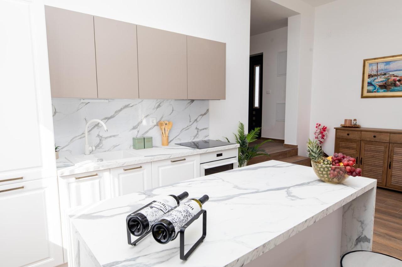 Apartments Suzy Σίμπενικ Εξωτερικό φωτογραφία