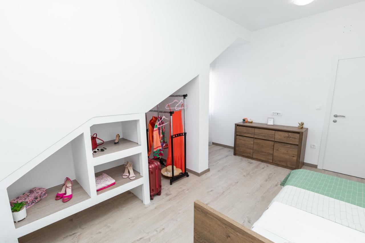 Apartments Suzy Σίμπενικ Εξωτερικό φωτογραφία